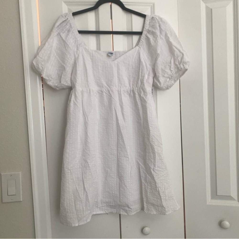 Old Navy White Puff Sleeve dress babydoll S seersucker cotton NEW